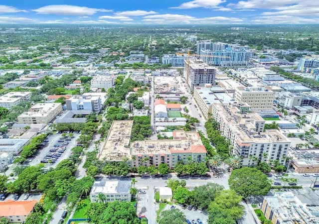 3rd image of 1900 Van Buren St, Hollywood, FL 33020