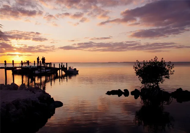 4th image of 8 Ocean View Blvd, Key Largo, FL 33037 | MLS# A12019642