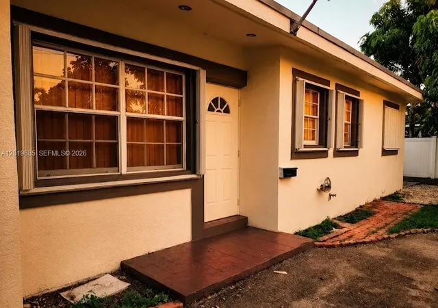1st image of 571 Ne 172nd St, North Miami Beach, FL 33162 | MLS# A12019685
