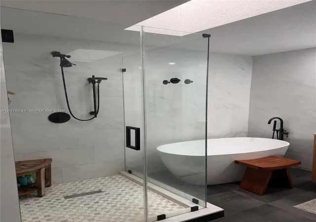 Homes for sale in Plantation, FL | 1481 Nw 104Th Ave, Plantation, FL 33322 | MLS# A12019744