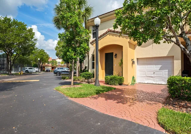 Homes for sale in Deerfield Beach, FL | 2978 Deer Creek Country Club Blvd, Deerfield Beach, FL 33442 | MLS# B26028968