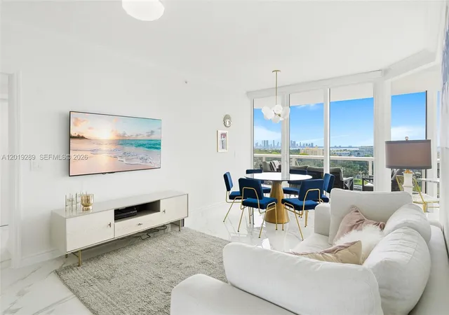 4th image of 4779 Collins Ave #1206, Miami Beach, FL 33140 | MLS# A12019289