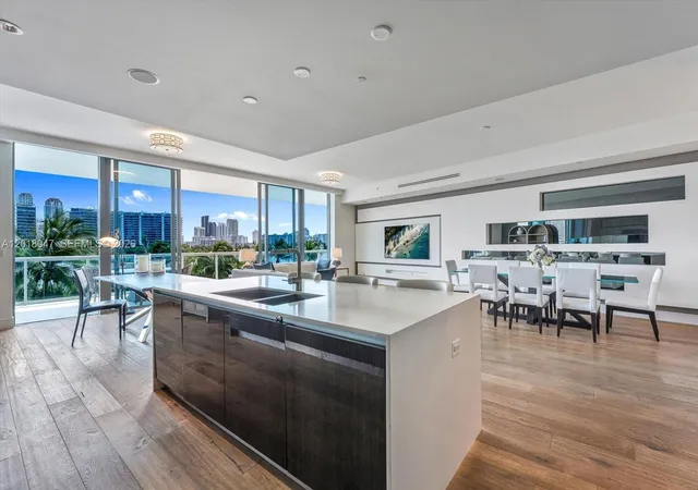 4th image of 3300 Ne 188Th St #217, Miami, FL 33180 | MLS# A12018047