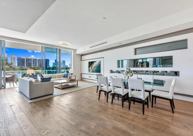 5th image of 3300 Ne 188Th St #217, Miami, FL 33180 | MLS# A12018047