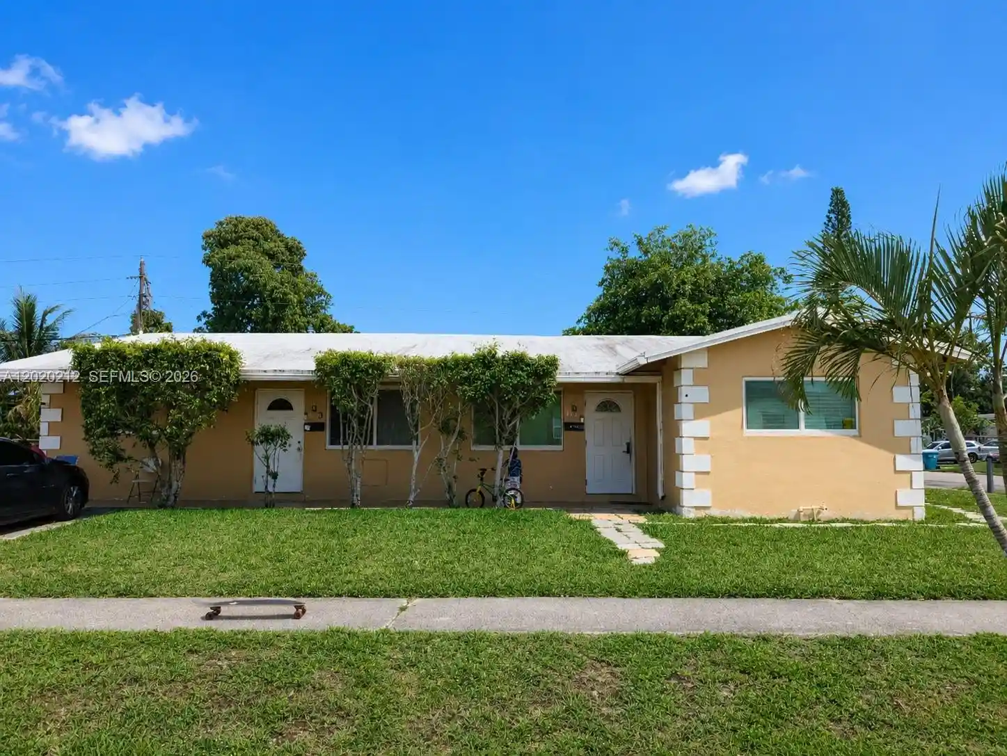 Multi family home for sale at 1621 NW 52nd Avenue, Lauderhill, FL 33313 | MLS# A12020212
