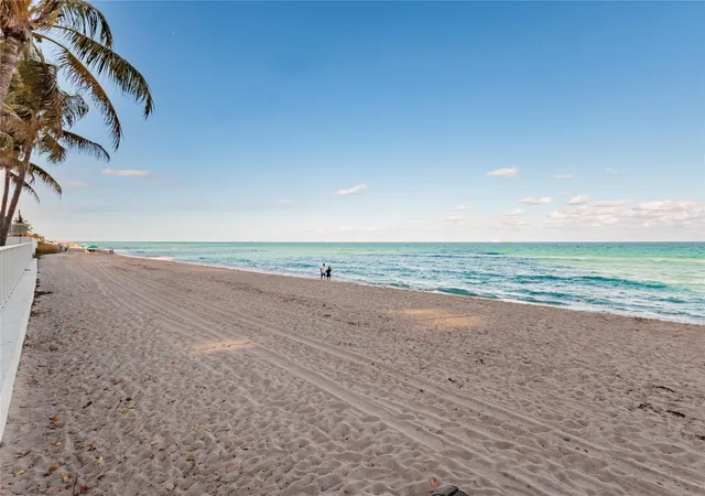 Photo 2 of Condo for sale at 3001 S Ocean Dr #727, Hollywood, FL 33019 | MLS# B26029315 | Listing updated on 2026-09-23