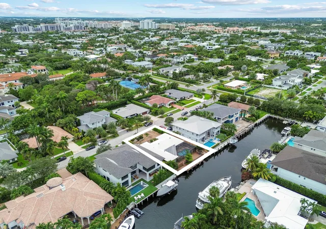 Photo 3 of Single family home for sale at 531 Silver Ln, Boca Raton, FL 33432 | MLS# B26029320 | Listing updated on 2026-09-26