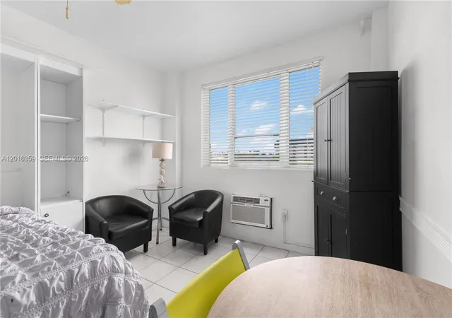 3rd image of 255 W 24Th St #432, Miami Beach, FL 33140 | MLS# A12016359
