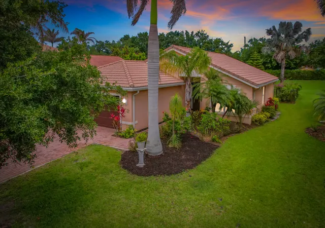 Photo 1 of Single family home for sale at 2045 Grey Falcon Cir Sw, Vero Beach, FL 32962 | MLS# B26029383 | Listing updated on 2026-09-30