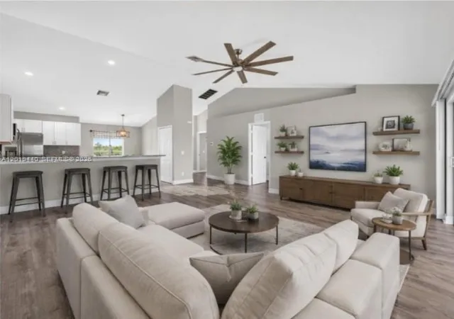 Homes for sale in Cape Coral, FL | 409 Ne 25th Ter, Cape Coral, FL 33909 | MLS# A12019440