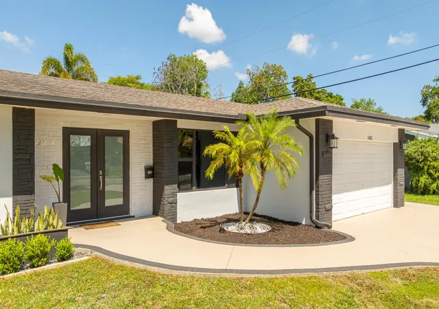 Homes for sale in Plantation, FL | 1431 Nw 70th Ave, Plantation, FL 33313 | MLS# B26029614