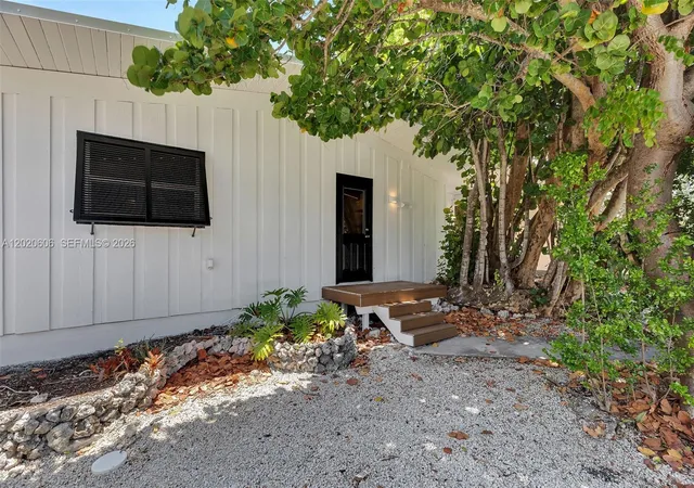 5th image of 178 Coral Ave, Tavernier, FL 33070 | MLS# A12020606