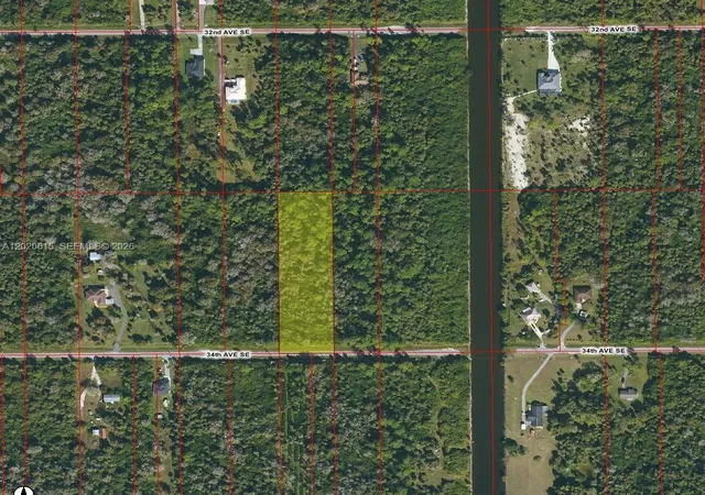 2nd image of 3811 Se 34 Ave, Naples, FL 34117 | MLS# A12020615