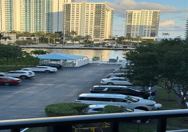 2nd image of 800 Parkview Dr #406, Hallandale Beach, FL 33009 | MLS# A12020624