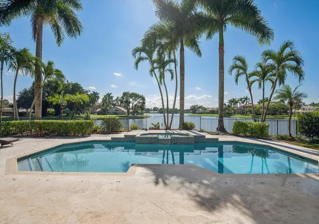 Photo 2 of Mansion for sale at 7600 Hyannis Ln, Parkland, FL 33067 | MLS# B26029779 | Listing updated on 2026-10-01