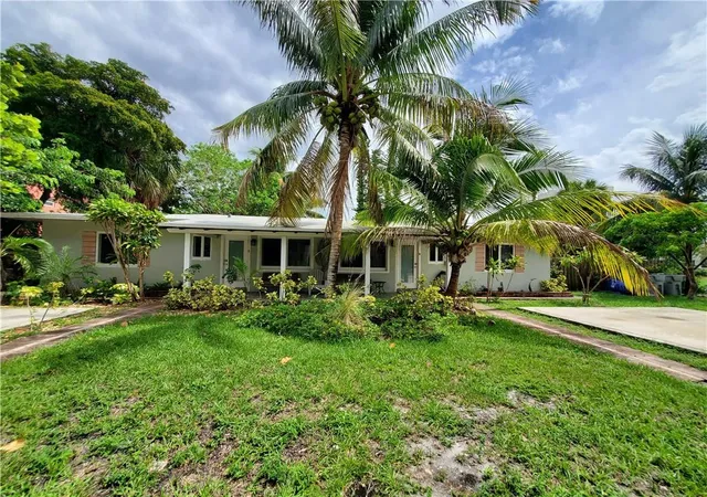 Photo 2 of Multi family home for sale at 3204 Ne 6th Street, Pompano Beach, FL 33062 | MLS# B26029797 | Listing updated on 2026-10-08