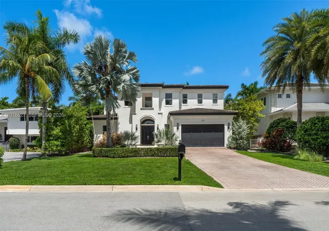 3rd image of 229 Golden Beach Dr, Golden Beach, FL 33160 | MLS# A12018627