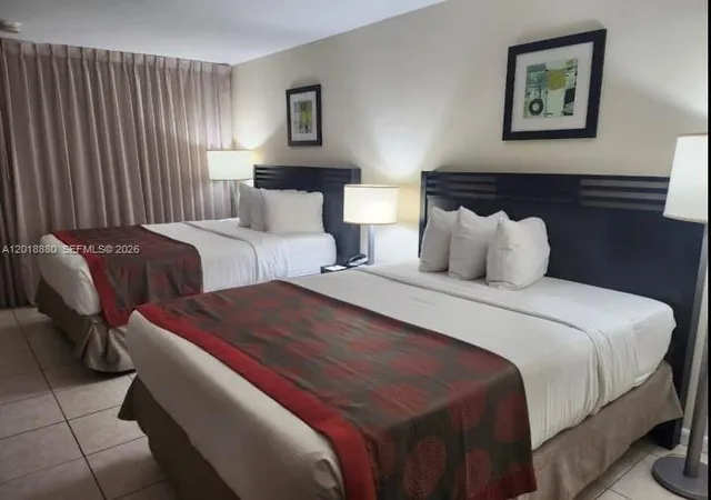 4th image of 19201 Collins Ave #1028, Sunny Isles Beach, FL 33160 | MLS# A12018880