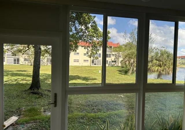 4th image of 8020 N Sunrise Lakes Dr W, Sunrise, FL 33322