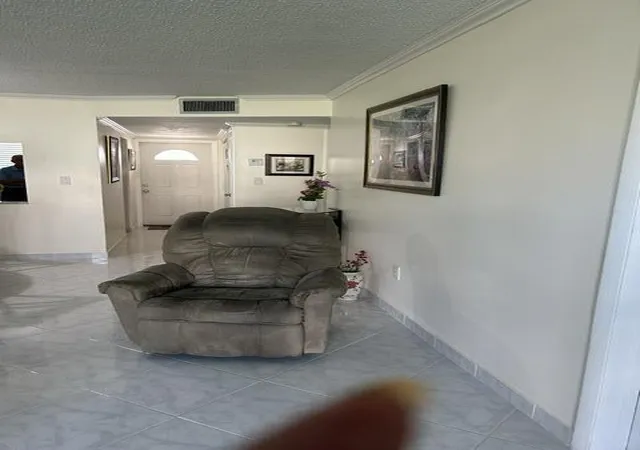 5th image of 8020 N Sunrise Lakes Dr W, Sunrise, FL 33322