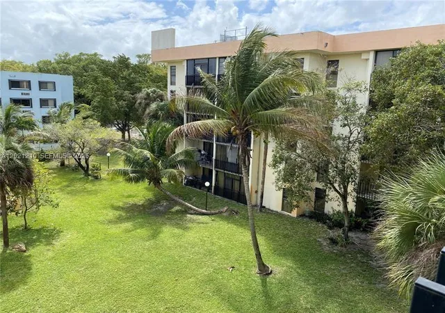 Photo 4 of Condo for sale at 650 NE 149th Street #407A, Miami, FL 33161 | MLS# A12021210 | Listing updated on 2026-10-27