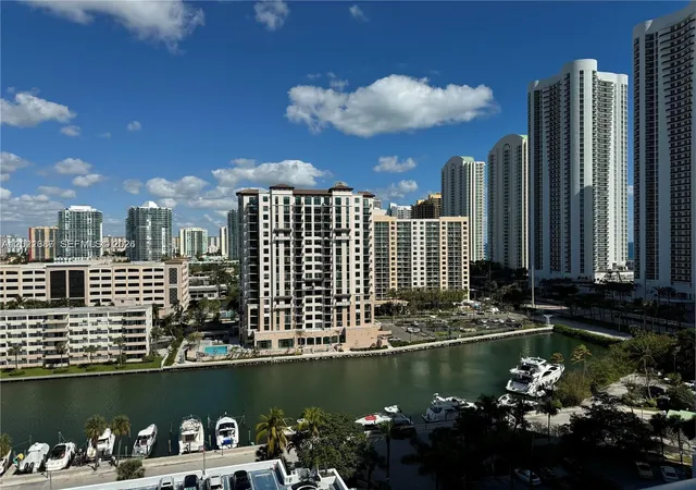 2nd image of 100 Bayview Dr #1428, Sunny Isles Beach, FL 33160 | MLS# A12021387
