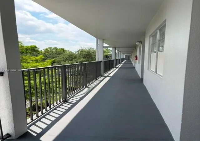5th image of 1300 Sw 125Th Ave, Pembroke Pines, FL 33027