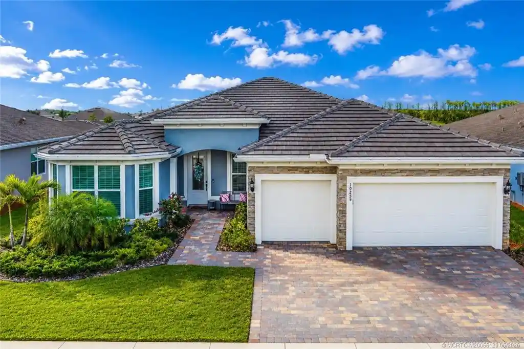 Photo 1 of Single family home for sale at 10255 Sw Sarcoline Dr, Port Saint Lucie, FL 34987 | MLS# M20055128 | Listing updated on 2026-10-25