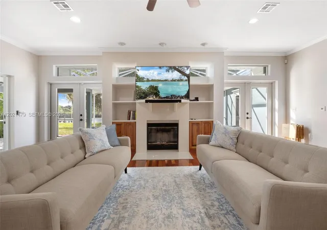 4th image of 1261 Riverbend Dr, Labelle, FL 33935 | MLS# A12021479