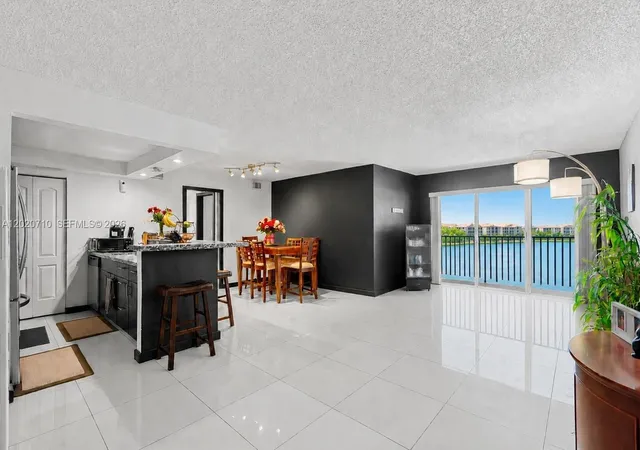 Condo for sale at 15430 SW 82nd Lane #622, Miami, FL 33193 | MLS# A12020710