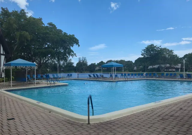 18th image of 3660 Inverrary Dr #3T, Lauderhill, FL 33319 | MLS# A12020751