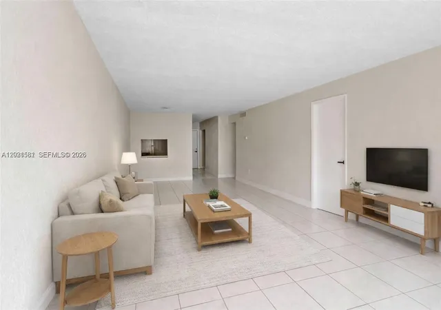 2nd image of 505 Nw 177th St #126, Miami Gardens, FL 33169 | MLS# A12021581