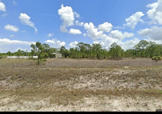 Homes for sale in Lehigh Acres, FL | 1510 Mcarthur Ave, Lehigh Acres, FL 33972 | MLS# A12021600