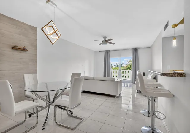 1st image of 4330 Hillcrest Dr #302, Hollywood, FL 33021 | MLS# B26030343