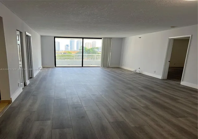 4th image of 3300 Ne 192Nd St #616, Ojus, FL 33180 | MLS# A12021745