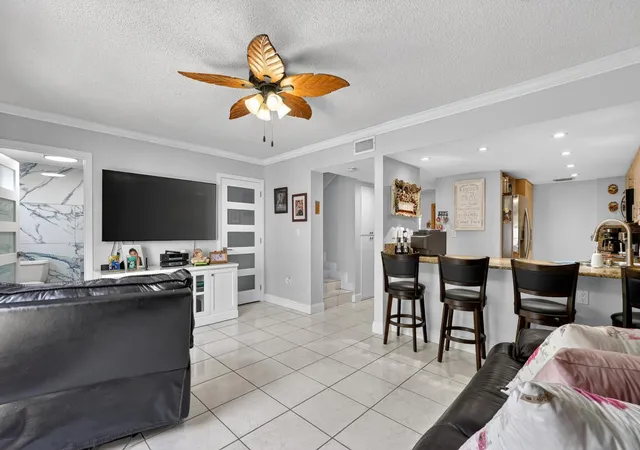 3rd image of 7101 W 24Th Ave #45, Hialeah, FL 33016 | MLS# B26030374