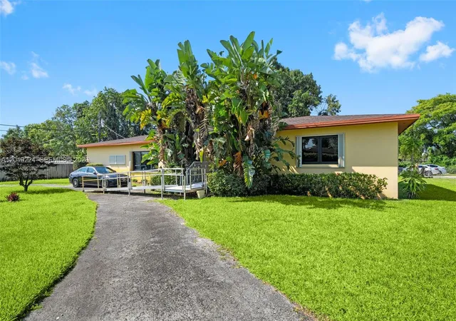 3rd image of 511 Dunad Ave, Opa Locka, FL 33054 | MLS# A12019224