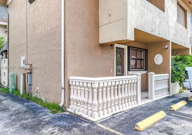 3rd image of 5350 W 26Th Ave #118, Hialeah, FL 33016 | MLS# A12022127