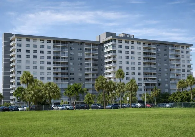 Photo 1 of Condo for sale at 3800 Hillcrest Dr #1219, Hollywood, FL 33021 | MLS# B26030577 | Listing updated on 2026-09-24