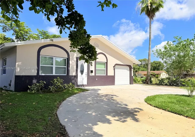 Homes for sale in Pompano Beach, FL | 1555 Nw 6Th Ave, Pompano Beach, FL 33060 | MLS# A12021747