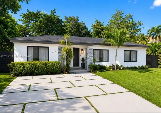 Homes for sale in North Miami Beach, FL | 2349 Ne 173rd St, North Miami Beach, FL 33160 | MLS# A12015813