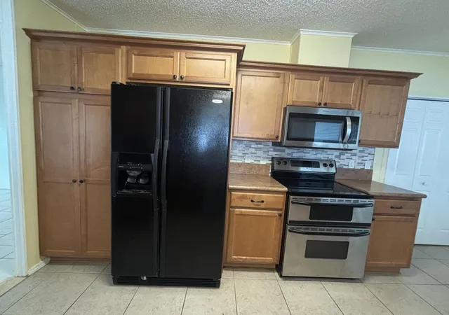 5th image of 1586 Sw 35Th Cir, Okeechobee, FL 34974 | MLS# B26030666