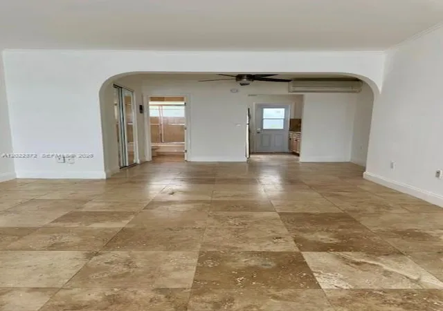 4th image of 1231 Pennsylvania Ave #9, Miami Beach, FL 33139 | MLS# A12022372