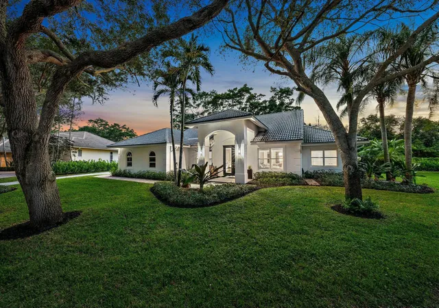 1st image of 9927 Se Canary Palm Wy, Jupiter, FL 33469 | MLS# B26030725