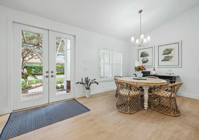 4th image of 9927 Se Canary Palm Wy, Jupiter, FL 33469 | MLS# B26030725