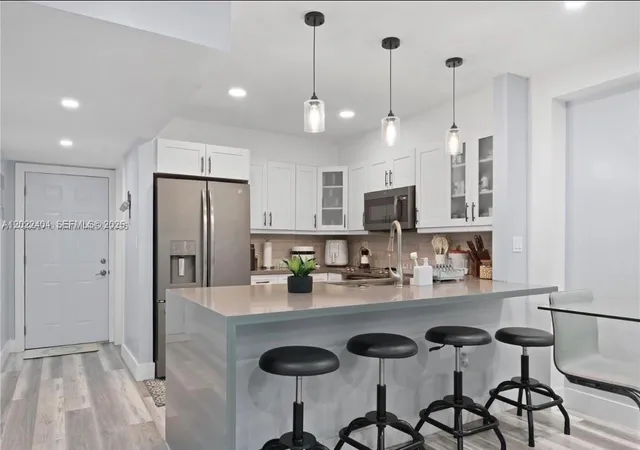 1st image of 6125 W 20th Ave #302, Hialeah, FL 33012 | MLS# A12022404