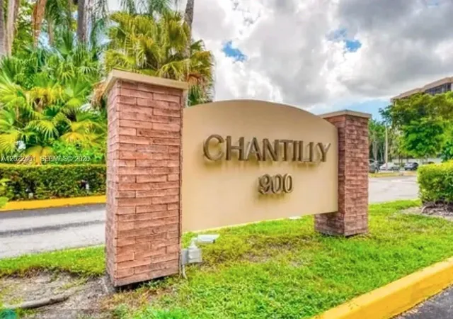 Homes for sale in Miami, FL | 900 Ne 195Th St #618, Miami, FL 33179 | MLS# A12022461