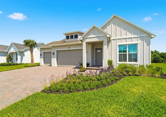 Photo 1 of Sale Pending at 6883 68th Square, Vero Beach, FL 32967 | MLS# B26030811 | Listing updated on 2026-09-17