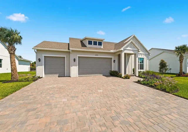 Photo 2 of Sale Pending at 6883 68th Square, Vero Beach, FL 32967 | MLS# B26030811 | Listing updated on 2026-09-17