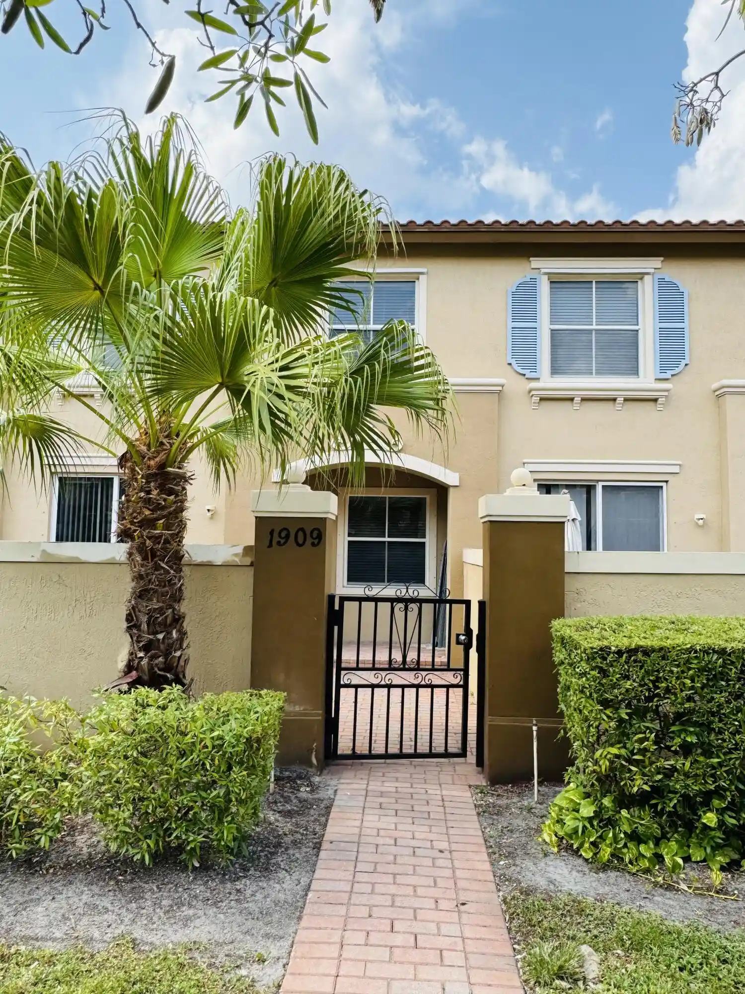 Photo 1 of Townhouse for sale at 6550 Morgan Hl Trl #1909, West Palm Beach, FL 33411 | MLS# B26030845 | Listing updated on 2026-10-19